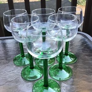 Vintage Rare Gorgeous set 6 Drink or dessert glasses. Excellent Condition